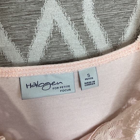 Halogen for Petite Focus Stretch Cami Lace Trim & Straps Light Pink Size: Small - Picture 3 of 3